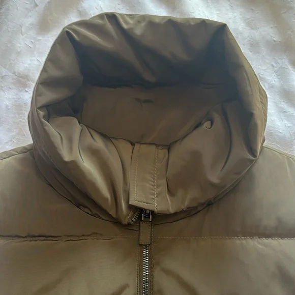 Talbots Down Puffer Vest *Like New* - Picture 8 of 8